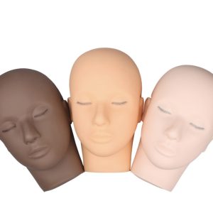 Mannequin Head – Multi-Layered Lashes